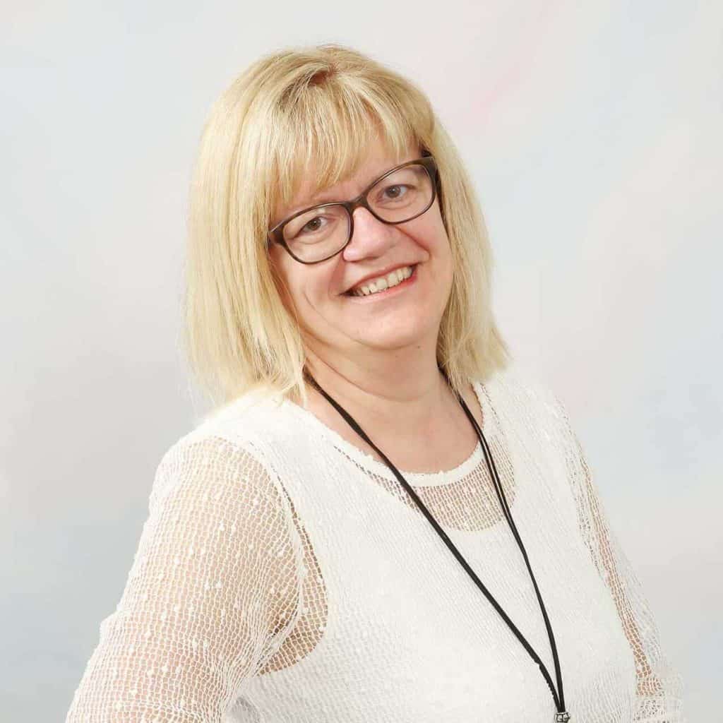 Alenka-Dermol